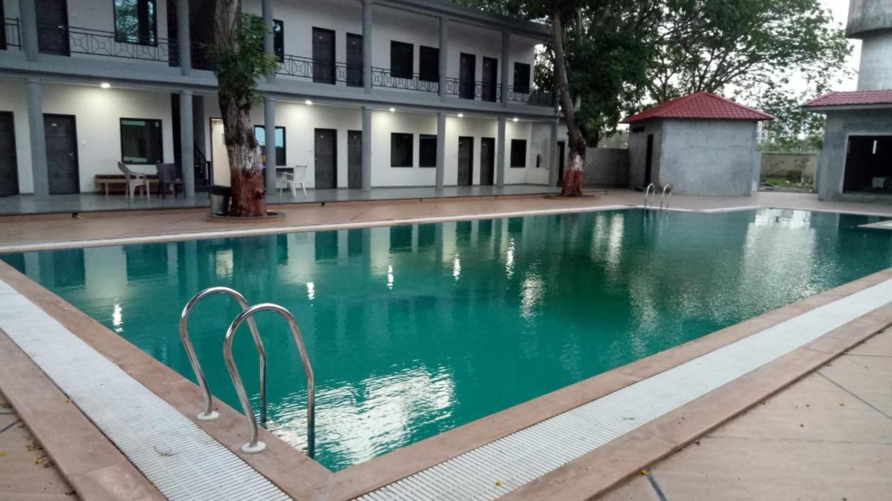Laxmi Film City Resort Vadodara Exterior photo